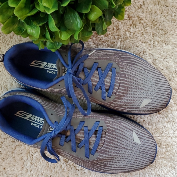 Skechers Other - NWT👟🏃‍♂️ Men's Skechers Sneakers